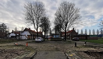 Sloop van Rijnwijk is begonnen: toegangspoort is weg